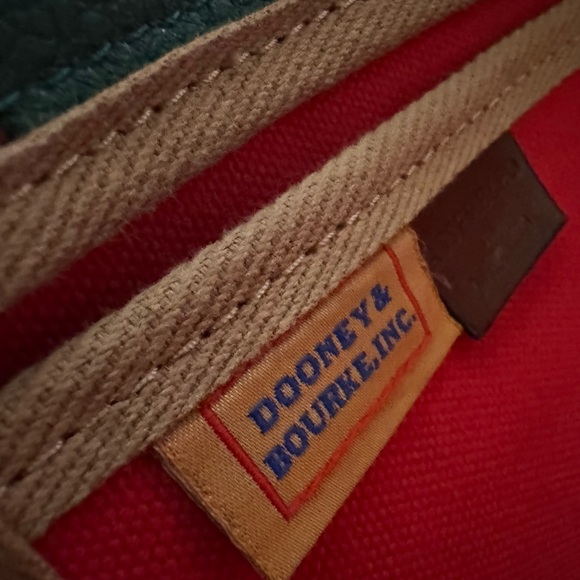 Dooney & Bourke Vintage Pebble Grain Leather Tassel Tote Crossbody or Tote - Picture 9 of 11